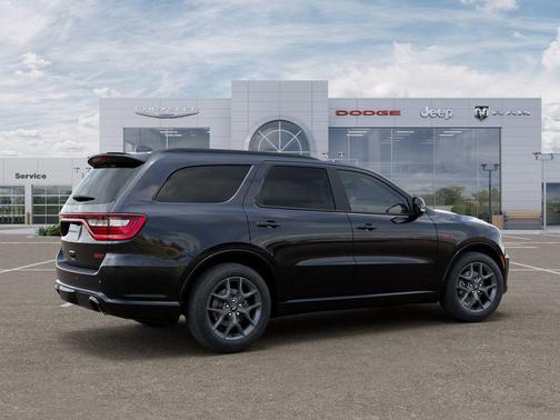 DB Black Crystal Clearcoat 2026 Dodge Durango GT Plus