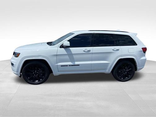 2017 Jeep Grand Cherokee Altitude