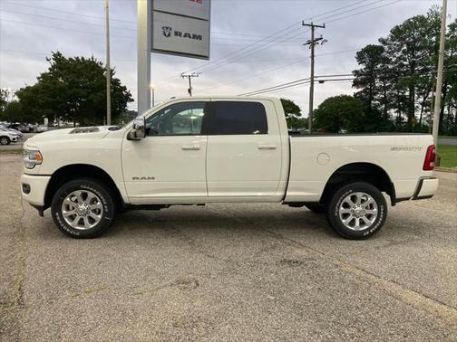 2024 RAM 2500 Laramie Crew Cab 4x4 6'4' Box