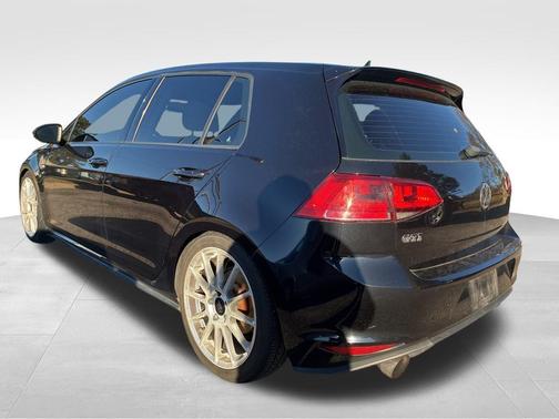 2017 Volkswagen Golf GTI 2.0T S 4-Door