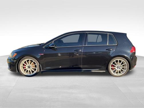 2017 Volkswagen Golf GTI 2.0T S 4-Door