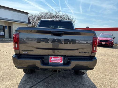 Granite Crystal Metallic Clearcoat 2026 RAM 2500 Big Horn Crew Cab 4x4 6'4' Box