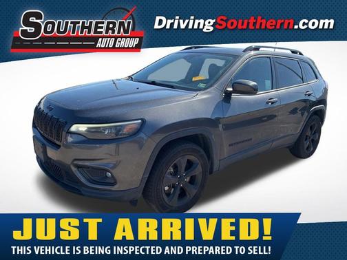 Granite Crystal Metallic Clearcoat 2021 Jeep Cherokee Altitude