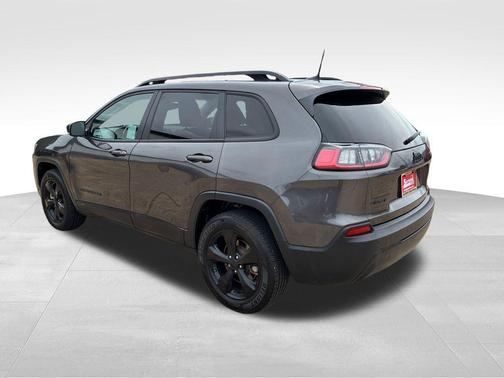 Granite Crystal Metallic Clearcoat 2021 Jeep Cherokee Altitude
