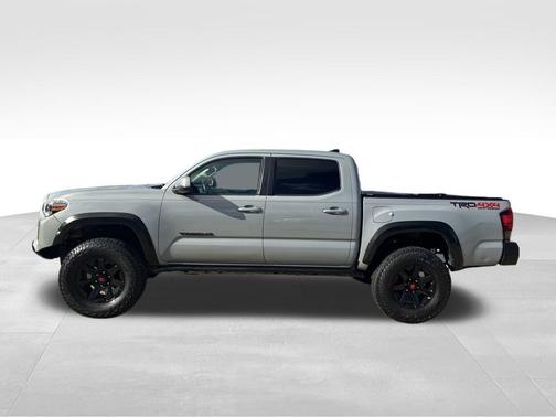 2018 Toyota Tacoma TRD Off-Road