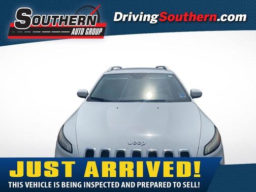Bright White Clearcoat 2015 Jeep Cherokee Limited