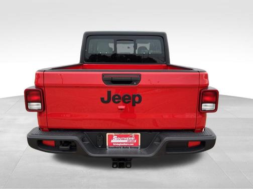 2026 Jeep Gladiator Sport