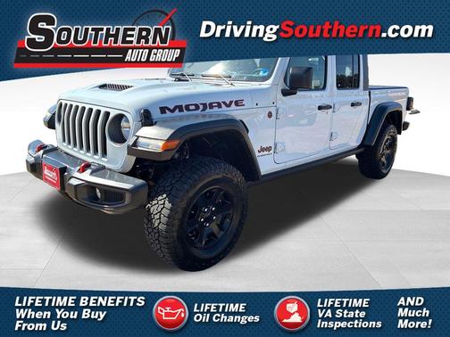 Bright White Clearcoat 2023 Jeep Gladiator Mojave 4x4
