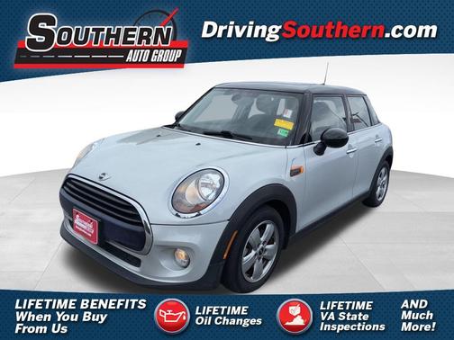 2017 MINI Hardtop Cooper