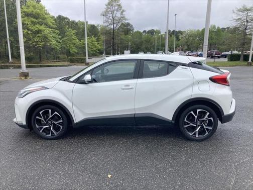 2021 Toyota C-HR XLE