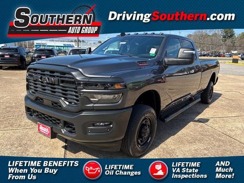 2026 RAM 2500 Tradesman Crew Cab 4x4 8' Box