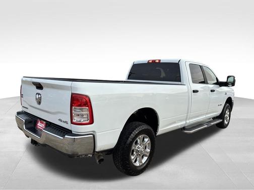 2024 RAM 3500 Big Horn Crew Cab 4x4 8' Box