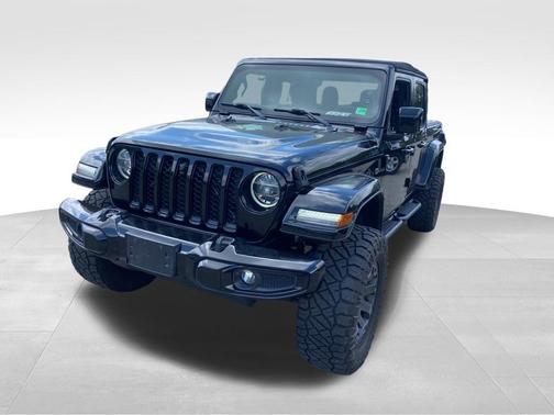 Black Clearcoat 2021 Jeep Gladiator High Altitude 4x4