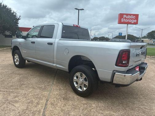 Silver Zynith 2026 RAM 2500 Big Horn