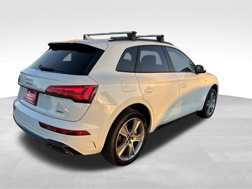 2025 Audi Q5 45 S line Premium