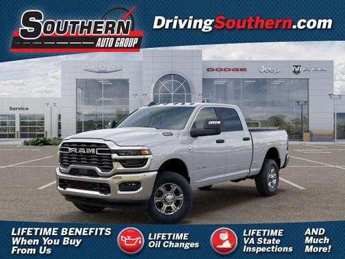 Bright White Clearcoat 2026 RAM 2500 Big Horn Crew Cab 4x4 6'4' Box