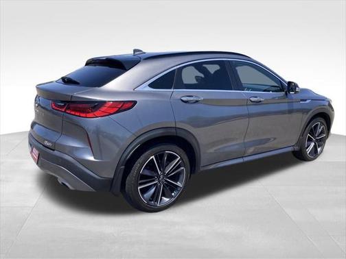2023 INFINITI QX55 LUXE