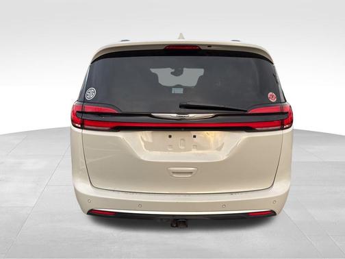2021 Chrysler Pacifica L