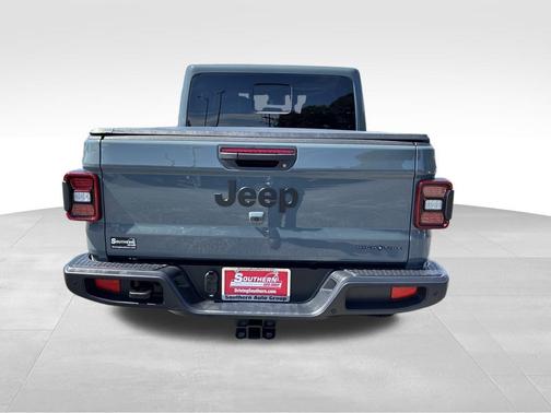 2025 Jeep Gladiator High Tide