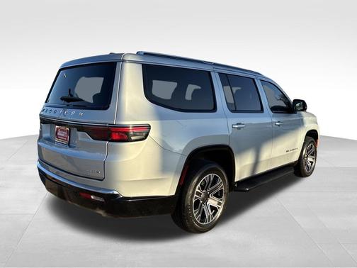 Silver Zynith 2024 Jeep Wagoneer Series II 4x4