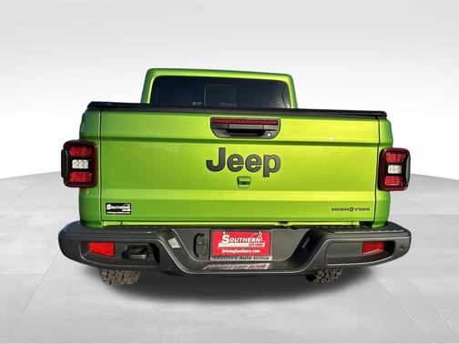 2025 Jeep Gladiator High Tide