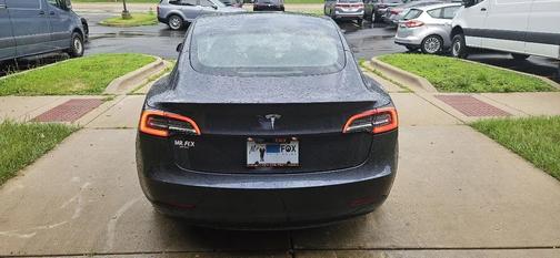 Gray 2022 Tesla Model 3 Standard Range Plus