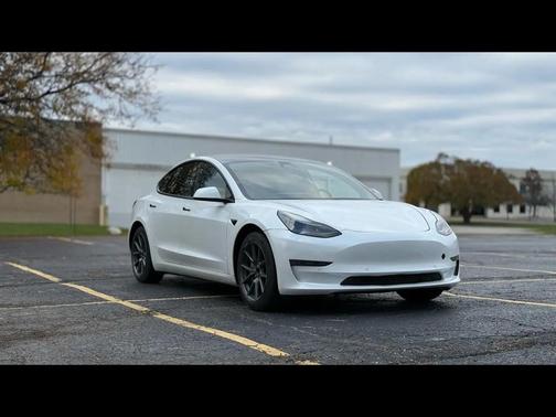 Pearl White Multi-Coat 2021 Tesla Model 3 Standard Range Plus