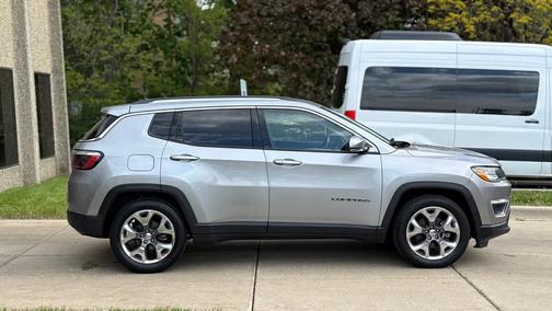 Billet Silver Metallic Clearcoat 2021 Jeep Compass Limited