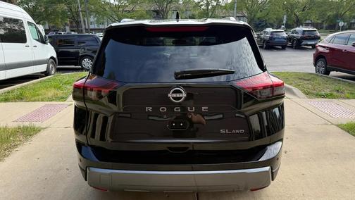 Super Black 2026 Nissan Rogue SL