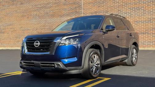 Deep Ocean Blue Pearl 2025 Nissan Pathfinder SV FWD