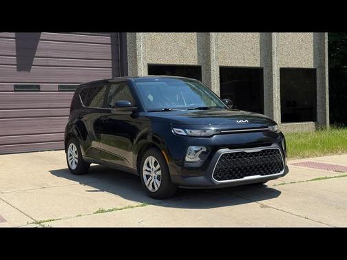 Cherry Black 2022 Kia Soul LX