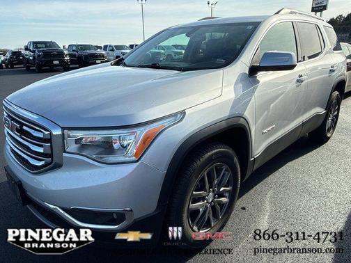 2019 GMC Acadia SLT-1