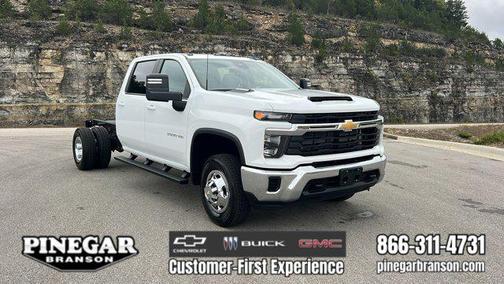 2026 Chevrolet Silverado 3500 LT