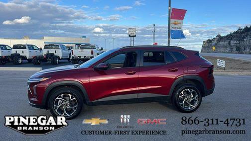 2025 Chevrolet Trax LT