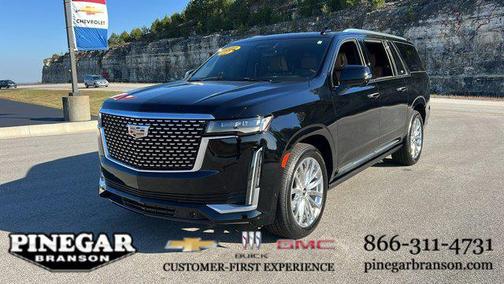 2022 Cadillac Escalade ESV Premium Luxury