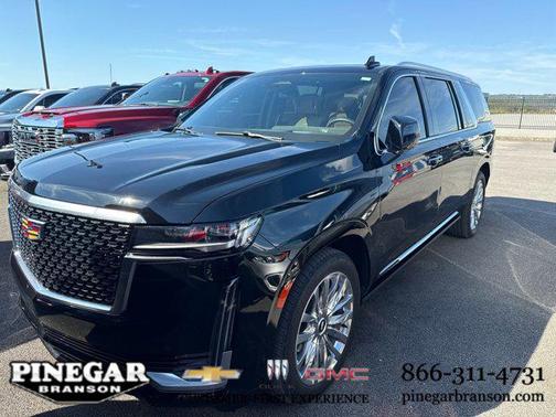 2022 Cadillac Escalade ESV Premium Luxury