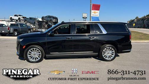 2022 Cadillac Escalade ESV Premium Luxury