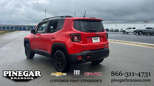 Colorado Red 2018 Jeep Renegade Trailhawk