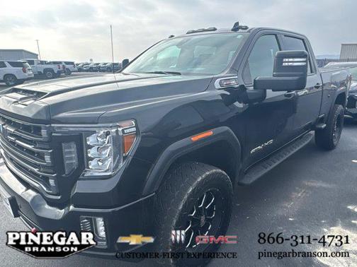 2022 GMC Sierra 2500 AT4