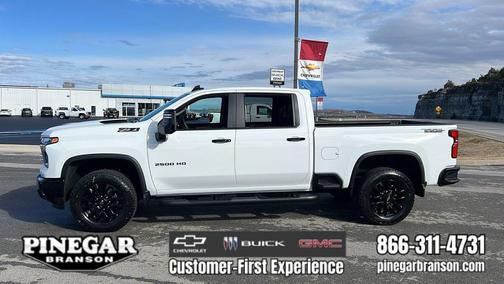 Summit White 2026 Chevrolet Silverado 2500 LT