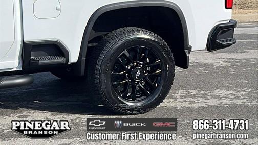 Summit White 2026 Chevrolet Silverado 2500 LT