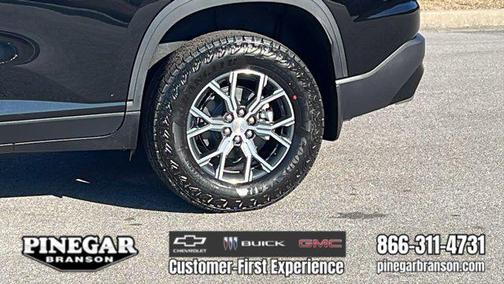 2026 GMC Acadia AT4 AWD