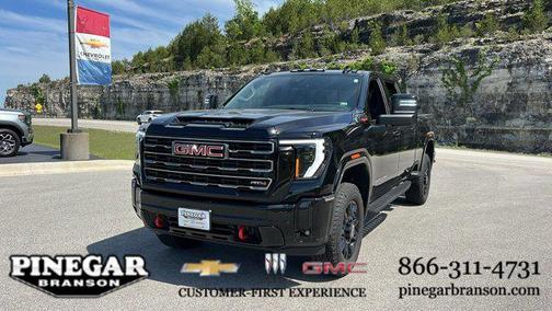 Onyx Black 2025 GMC Sierra 2500 AT4