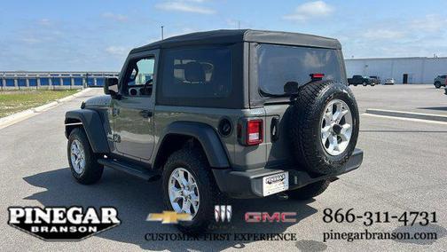 2021 Jeep Wrangler Islander 4X4