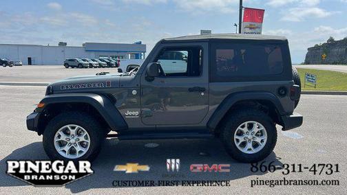 2021 Jeep Wrangler Islander 4X4