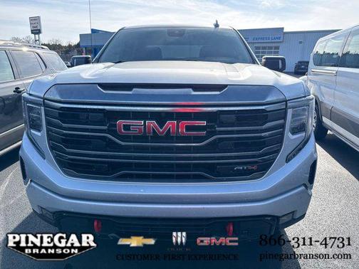 2022 GMC Sierra 1500 AT4