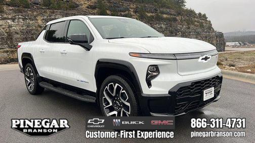 2025 Chevrolet Silverado EV RST
