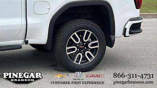 Summit White 2026 GMC Sierra 1500 AT4