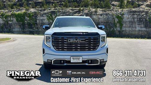 Glacier White Tricoat 2026 GMC Sierra 1500 Denali Ultimate