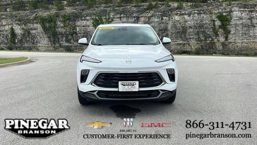 Summit White 2025 Buick Encore GX Preferred